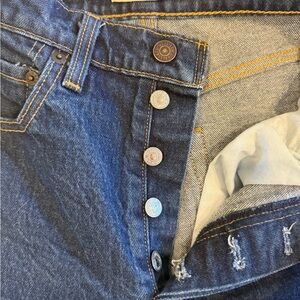 Levi’s Ribcage jeans